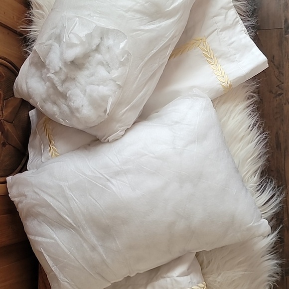 Gold Leaves Embroidery Design Pillow Set decorative throw pillows 20"×14" aprox. - Picture 15 of 16